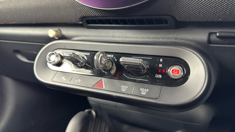 MINI Cooper 160kW SE Sport 54kWh 3dr Auto Electric Hatchback